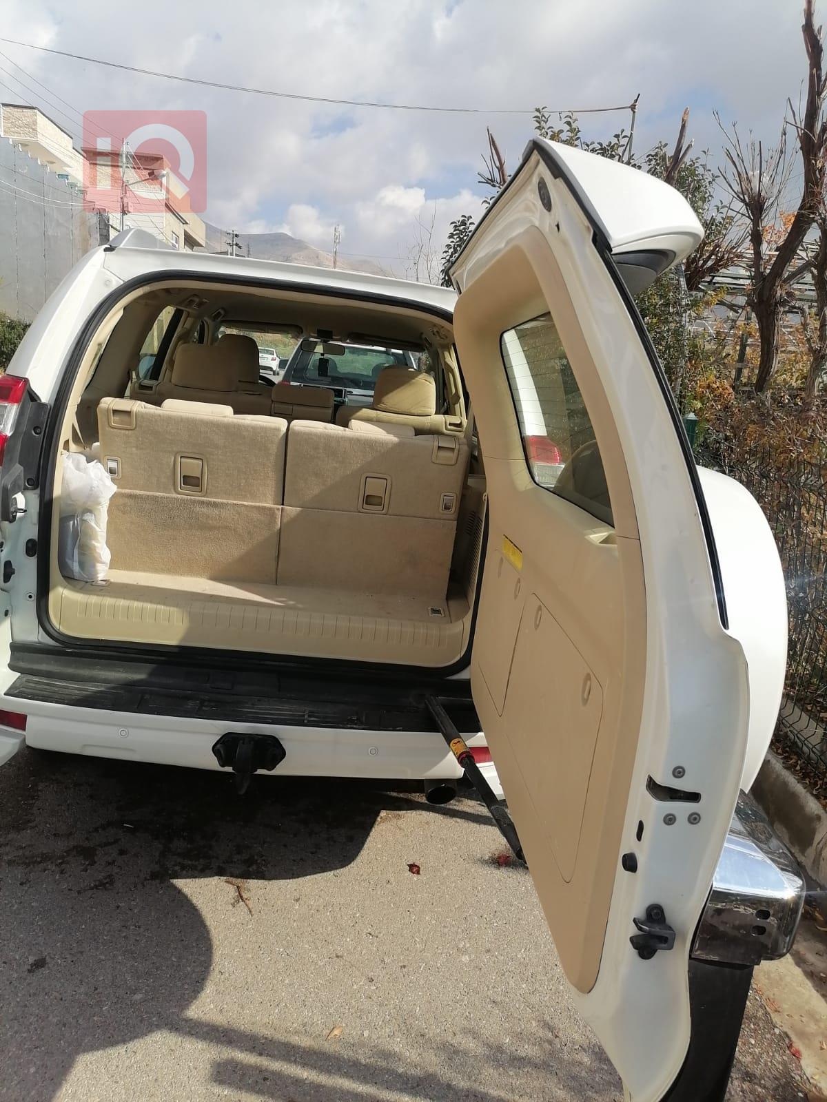 تويوتا لاندكروزر برادو